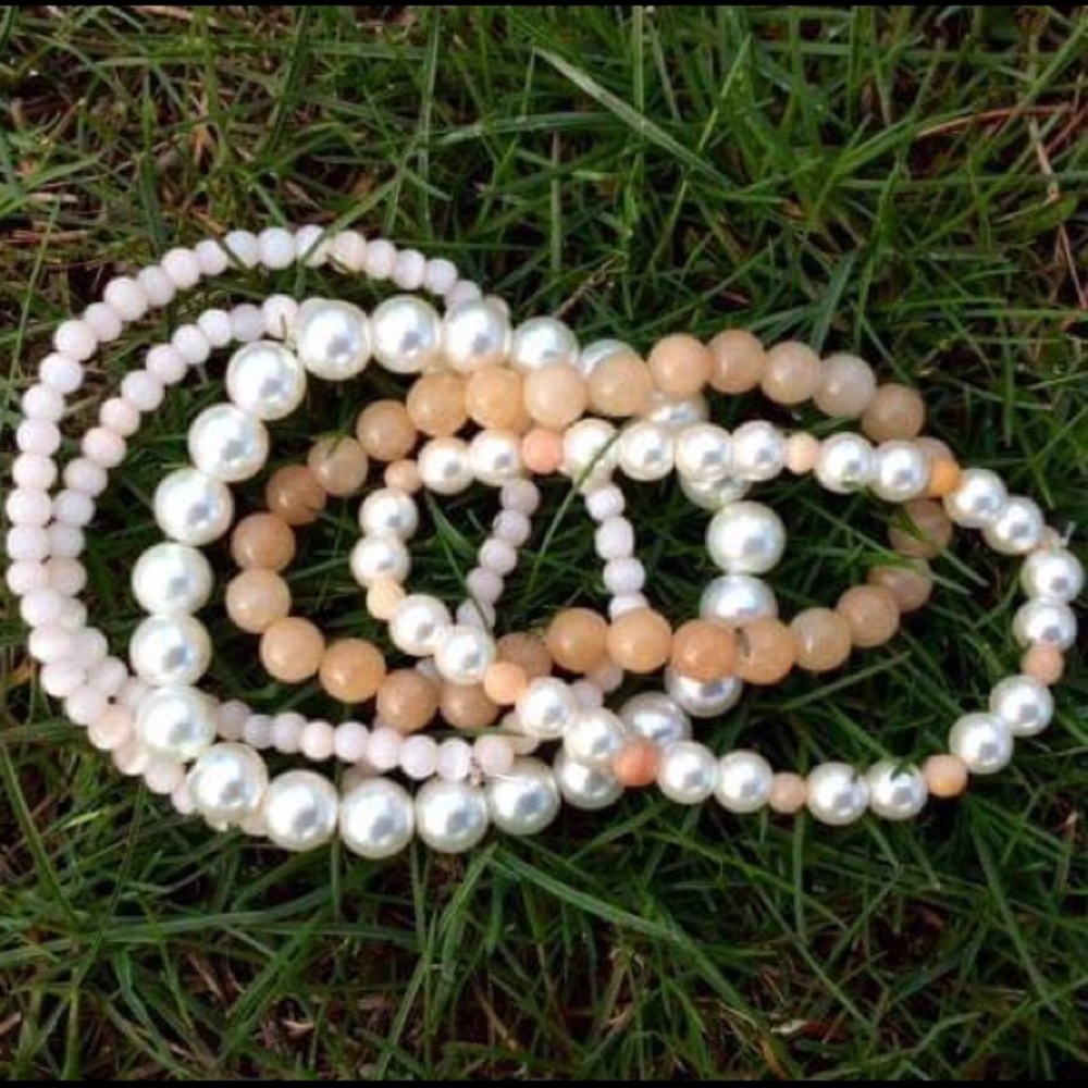 5 pc Gemstone, Cats Eye, and Glass Bracelet Set